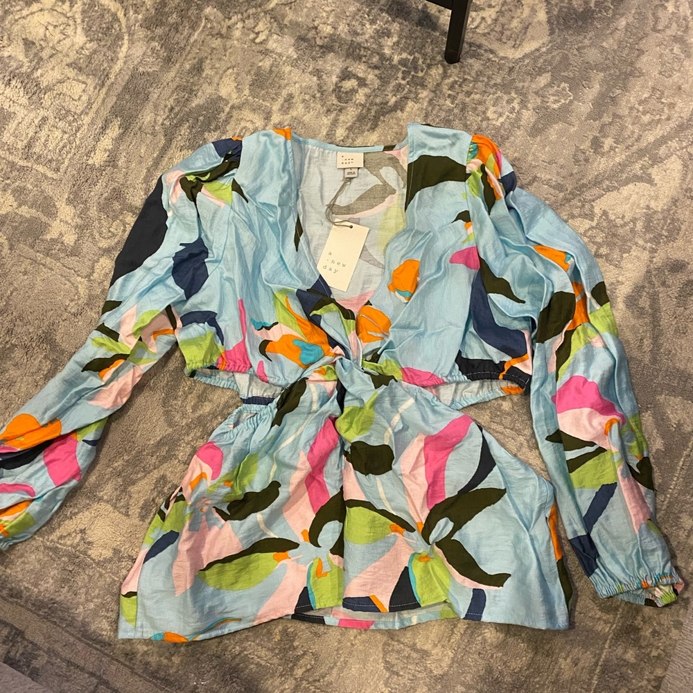 Cut Out Shirt